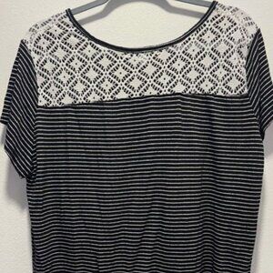 C’est La Vie Top Shirt Stripe White and Black XL
